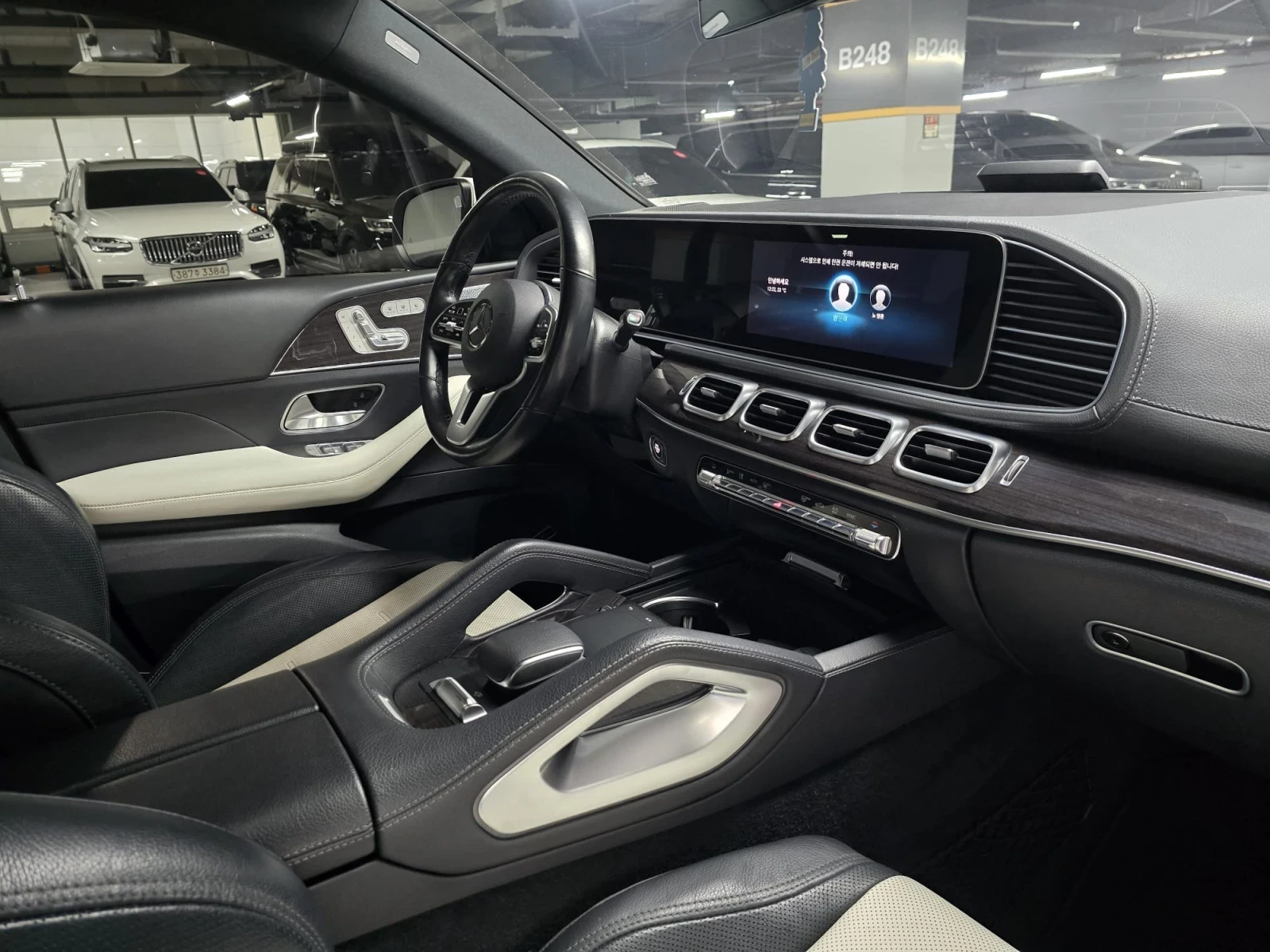 Mercedes-Benz GLE 400 Mercedes GLE400d Coupe AMG Line   360    Burmester, снимка 2 - Автомобили и джипове - 55435831