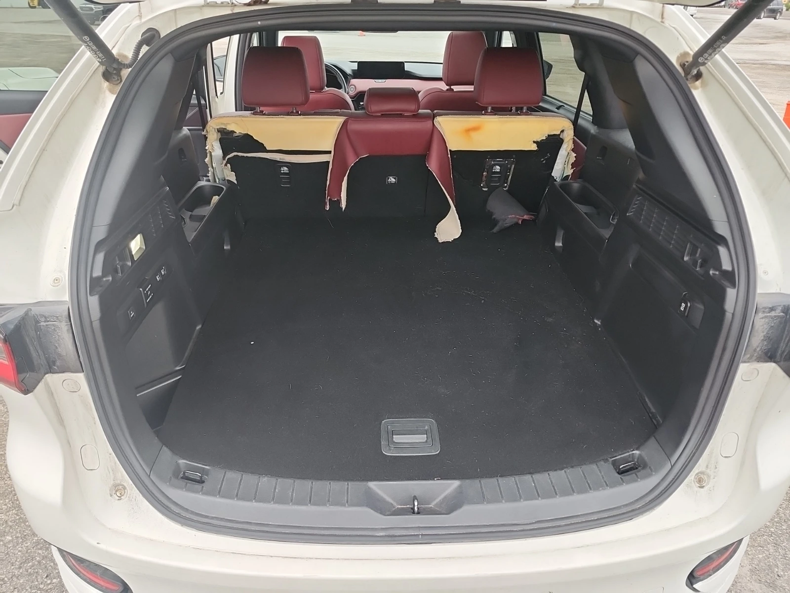 Mazda CX-7 CX-70| BOSE| HUD| PANO| 2 КЛЮЧА| , снимка 14 - Автомобили и джипове - 55811897