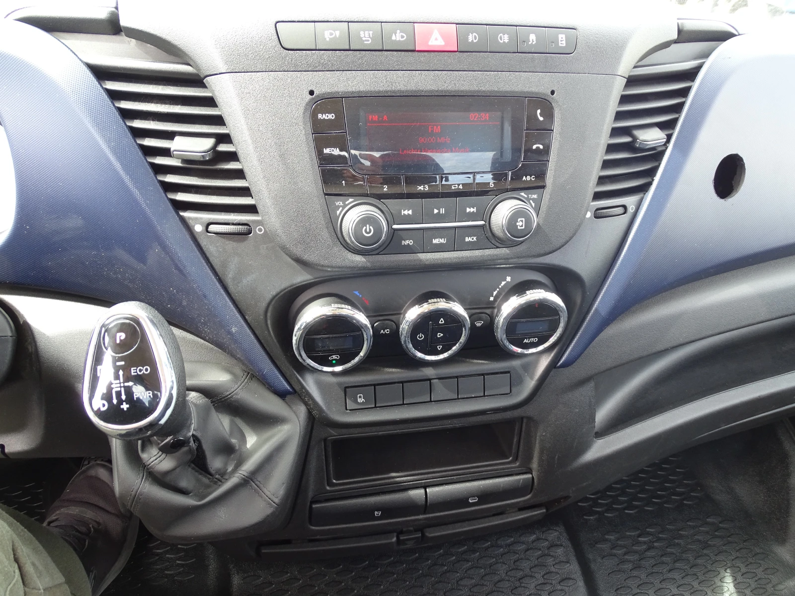 Iveco 35S18  * * * * * *  | Mobile.bg   12