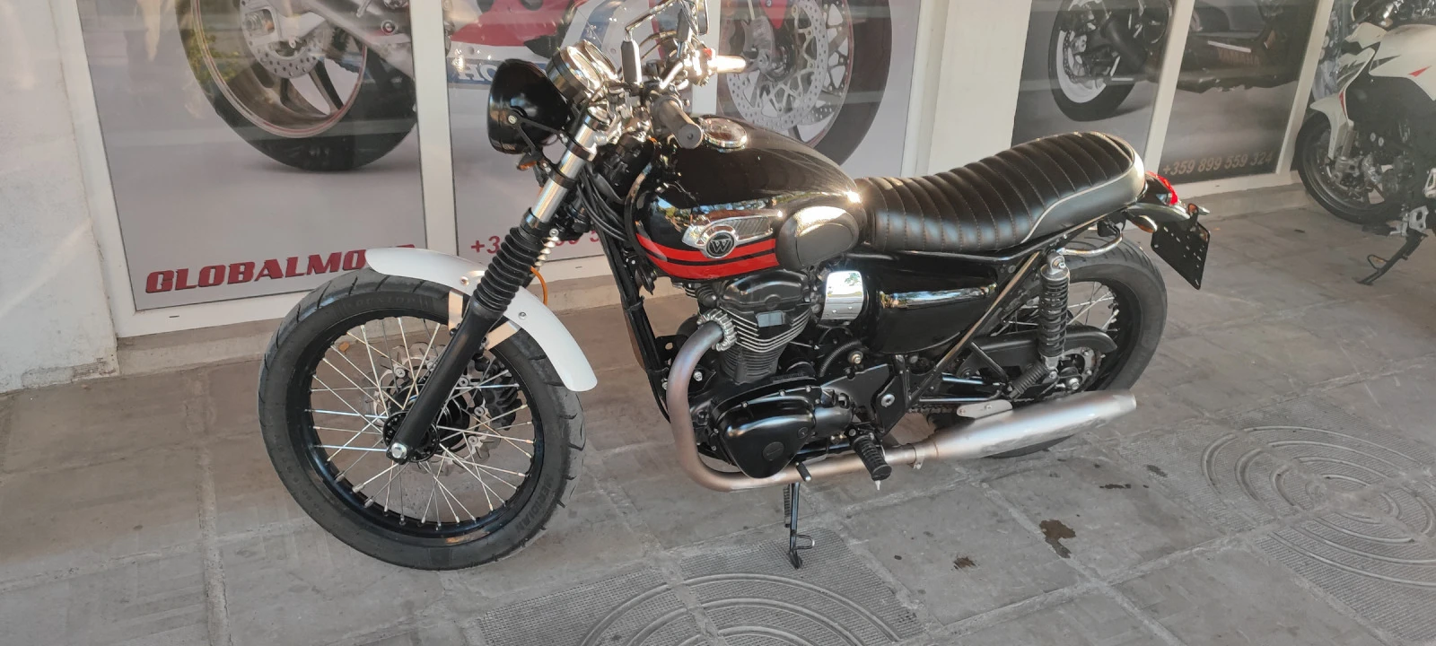 Kawasaki W W800, снимка 1
