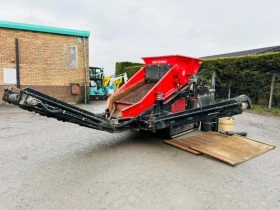 Машини за насипни материали Друга RED RHINO Track 3-Way Mini Screener