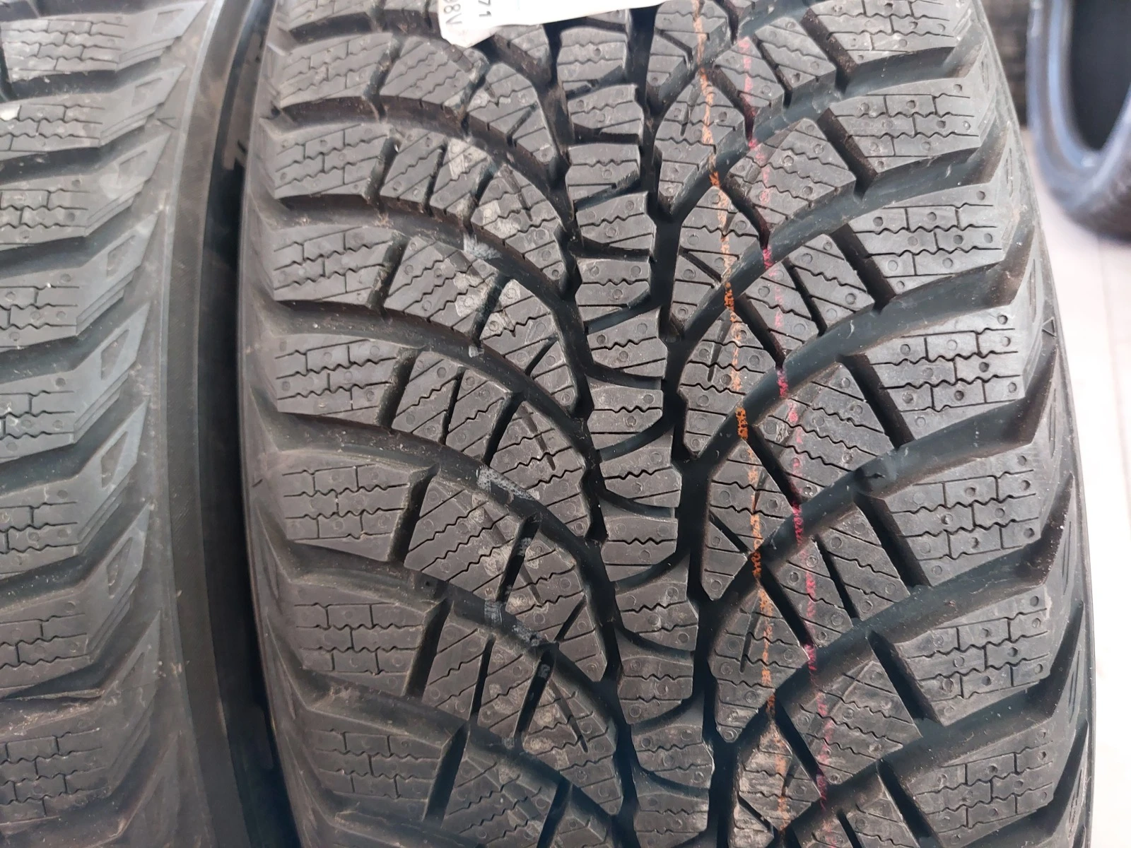  215/55R17 | Mobile.bg   5