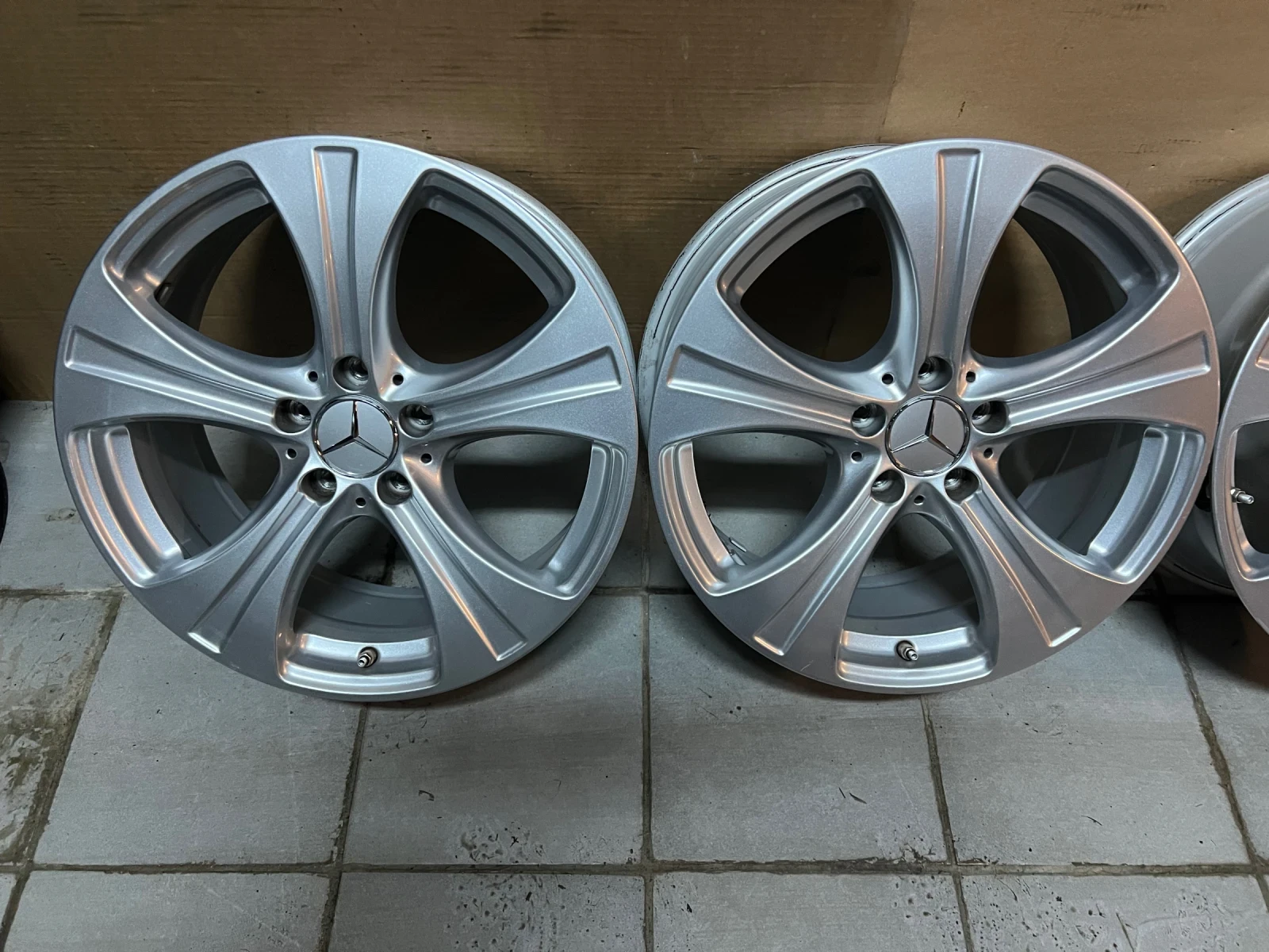 ������ | Mobile.bg � ����������� 3