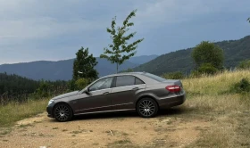 Mercedes-Benz E 220, снимка 3