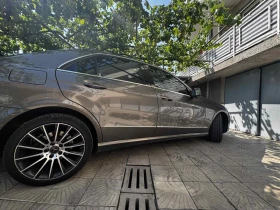 Mercedes-Benz E 220, снимка 1