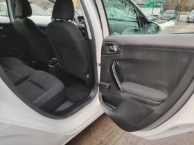 Peugeot 208 1.2i Газ-Бензин, снимка 8
