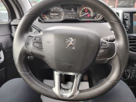 Peugeot 208 1.2i Газ-Бензин, снимка 17