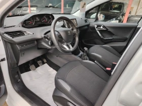 Peugeot 208 1.2i Газ-Бензин, снимка 15