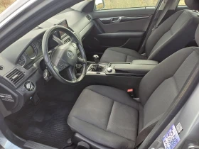 Mercedes-Benz C 200, снимка 3