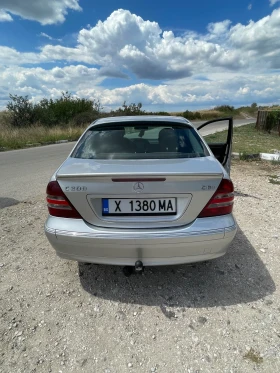 Mercedes-Benz C 200 2.2 | Mobile.bg    2