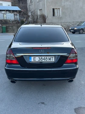 Mercedes-Benz E 320  4Matic НА ПРУЖИНИ, снимка 4