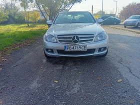 Mercedes-Benz C 220, снимка 2