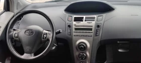 Toyota Yaris 1.33VVT-I* Facelift* , снимка 11 - Автомобили и джипове - 53661235