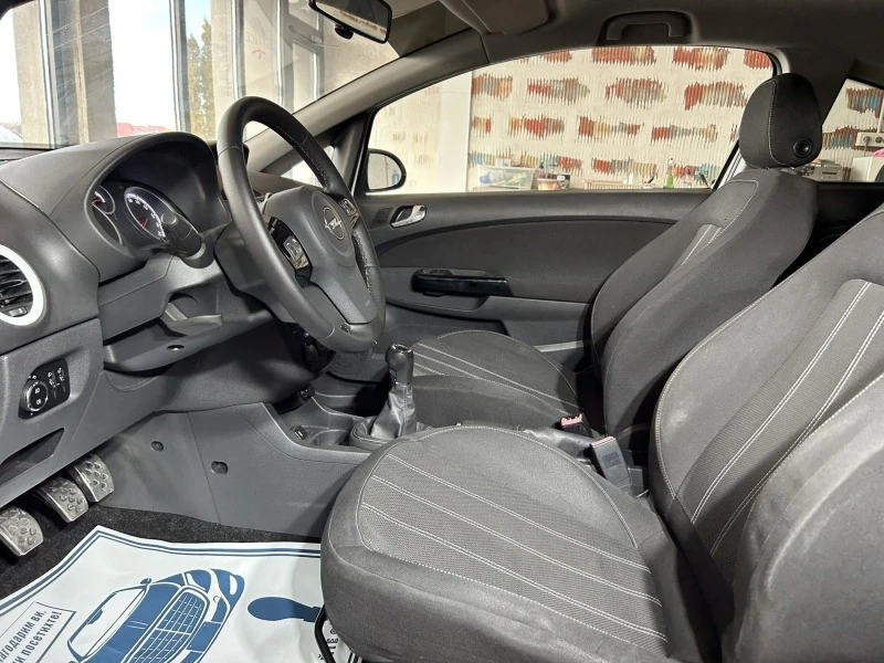 Opel Corsa SXI 1.2i NAVI, снимка 7 - Автомобили и джипове - 43658687