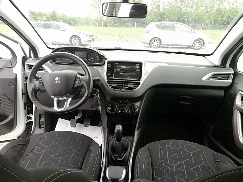 Peugeot 2008 1.6hdi kli italia, снимка 14 - Автомобили и джипове - 45942897