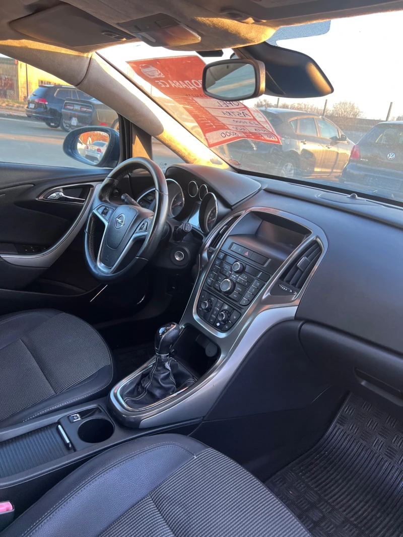 Opel Astra 1.7dtci, снимка 7 - Автомобили и джипове - 48284809