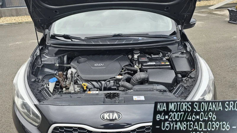 Kia Ceed 1.6i 6SP CH-НАВИ-ТОП СЪСТ.-ЛИЗИНГ, снимка 16 - Автомобили и джипове - 48311010