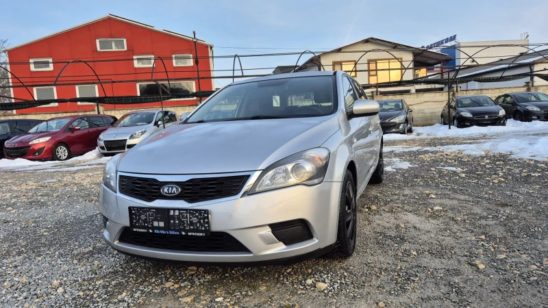 Kia Ceed 1.4, снимка 1 - Автомобили и джипове - 49291353