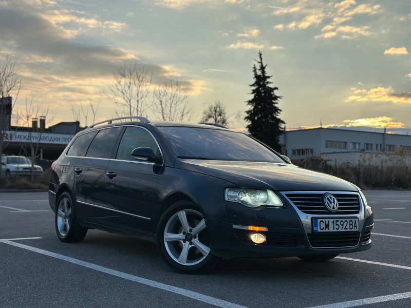 VW Passat 2.0 TDI 140 кс* DSG* Navi* HighLine* Подгрев, снимка 1 - Автомобили и джипове - 49360070