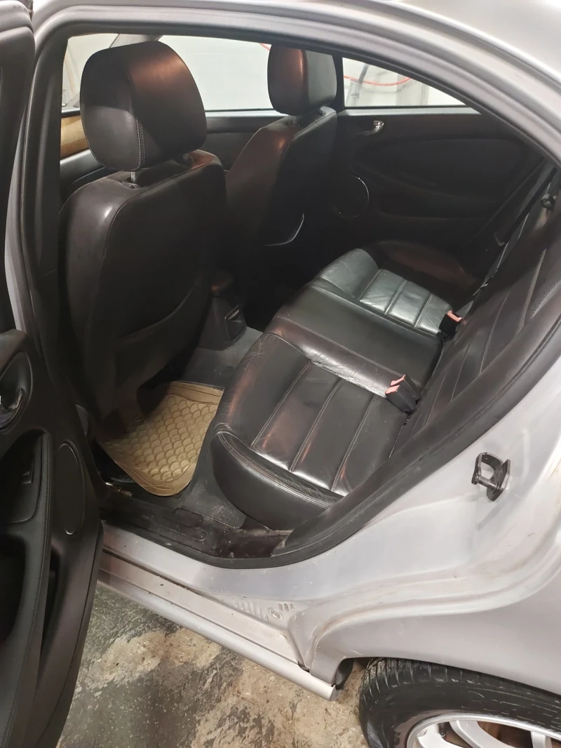 Jaguar X-type 2.0d, снимка 7 - Автомобили и джипове - 52283825