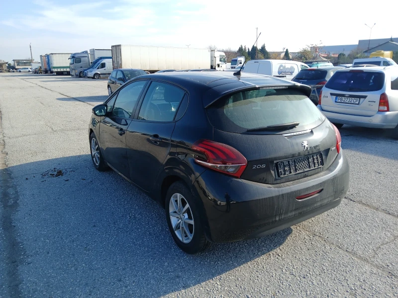 Peugeot 208 1.2/82коня/EURO6/НА ЧАСТИ!, снимка 4 - Автомобили и джипове - 52643370