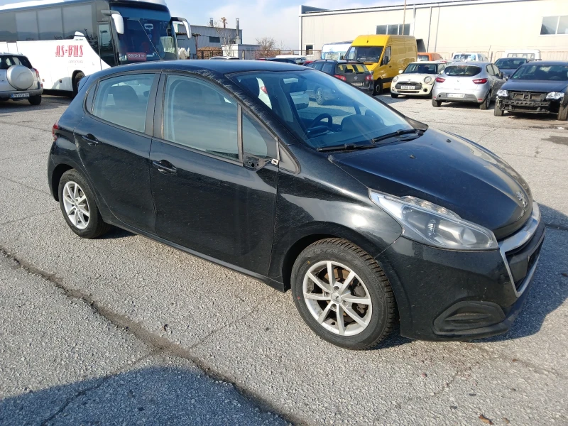 Peugeot 208 1.2/82коня/EURO6/НА ЧАСТИ!, снимка 2 - Автомобили и джипове - 52643370