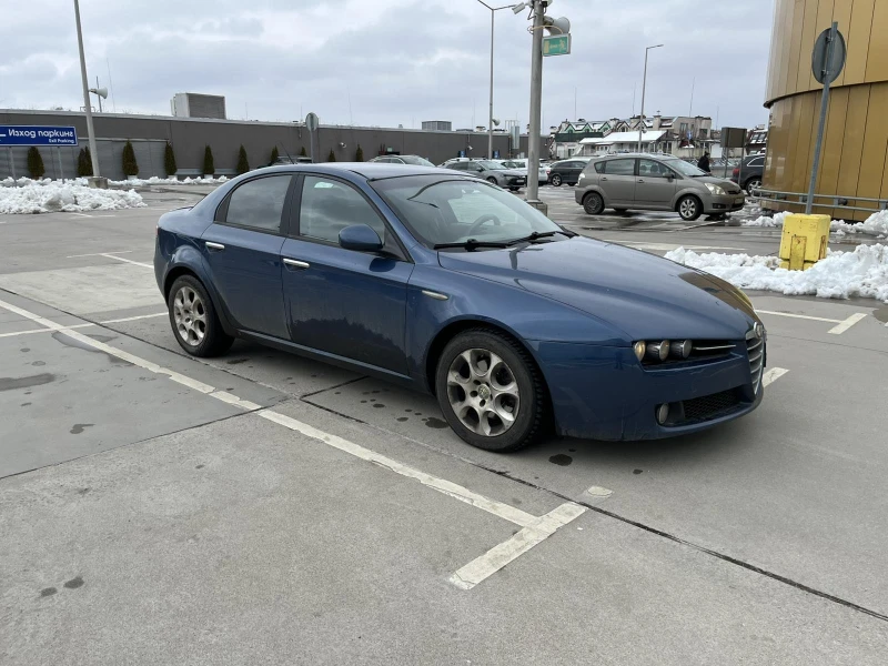 Alfa Romeo 159 1.9 JTD, снимка 3 - Автомобили и джипове - 53598112