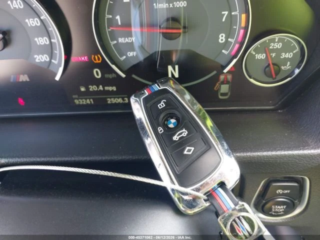BMW M4 * MANUAL* КОЖА* ПОДГРЕВ* ШИБИДАХ* NAVI* LED* , снимка 9 - Автомобили и джипове - 55271763