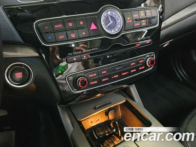Kia K7, снимка 11 - Автомобили и джипове - 56062889