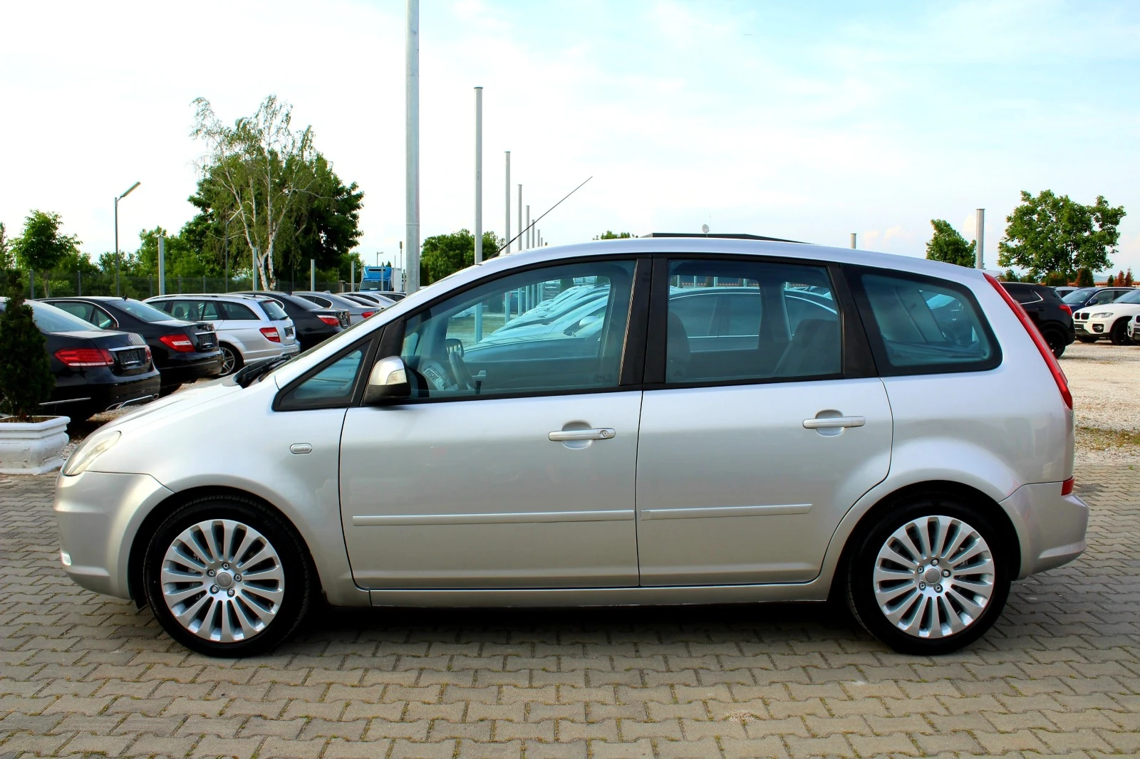 Ford C-max TITANIUM 1.6 TDCi - изображение 4