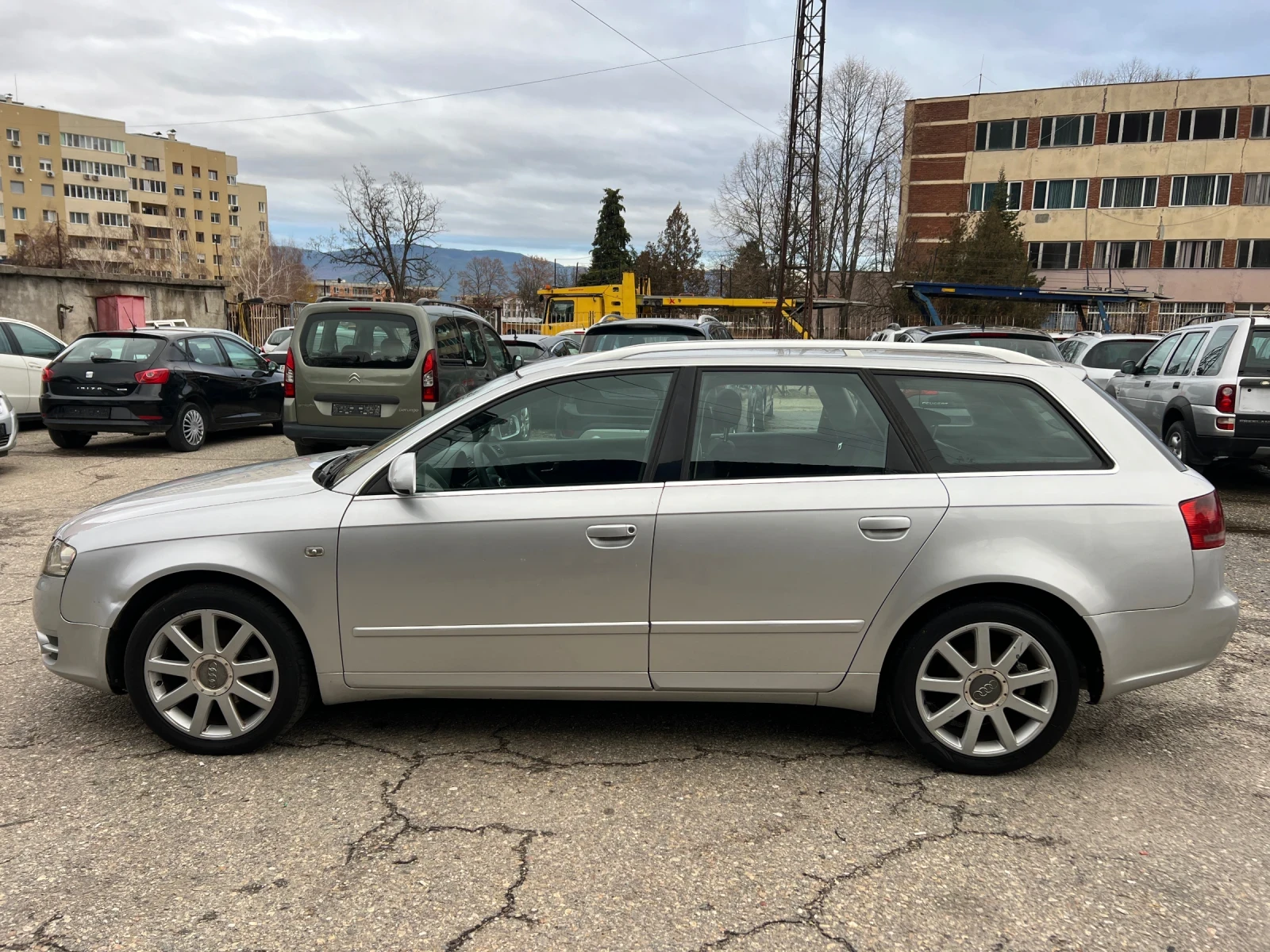 Audi A4 2.0TDI 140к.с. Автоматик/ Avant - изображение 8