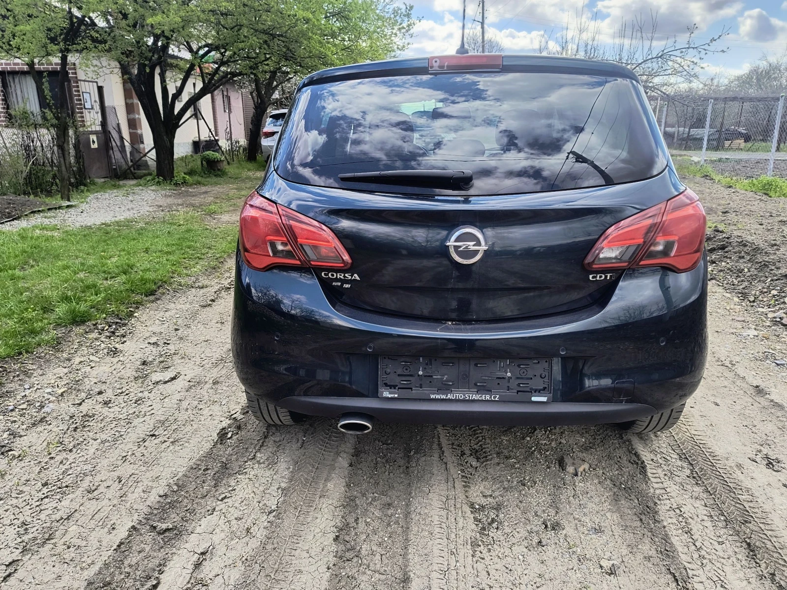 Opel Corsa 95кс 6 speed 2016г фул елстри - изображение 4