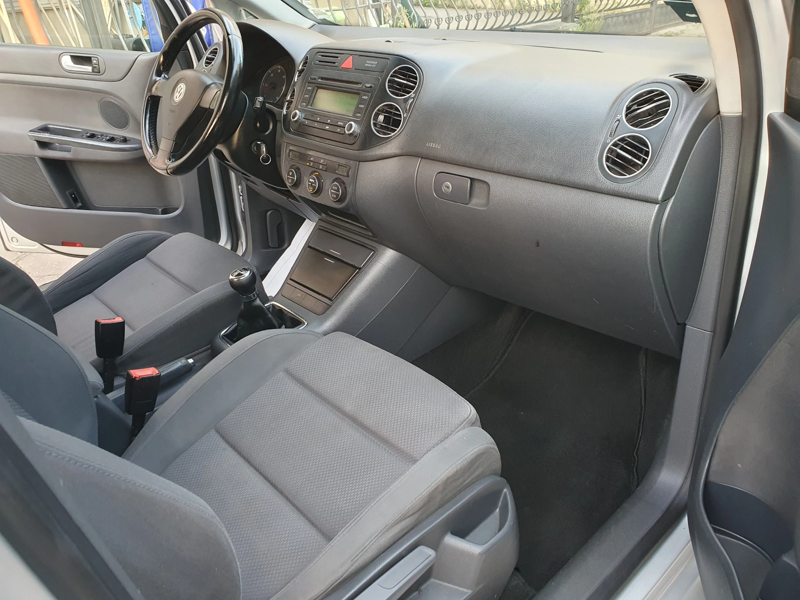VW Golf Plus 1.9TDI-105k.s. - изображение 9