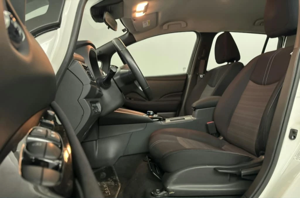 Nissan Leaf  Connecta - изображение 9