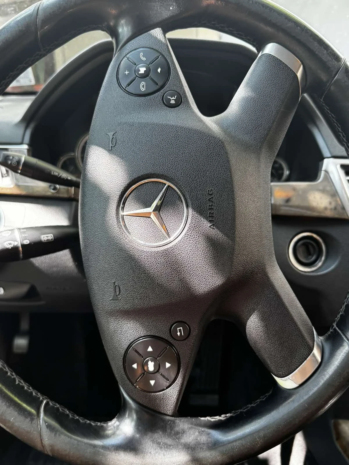 Mercedes-Benz E 220 | Mobile.bg — изображение 17