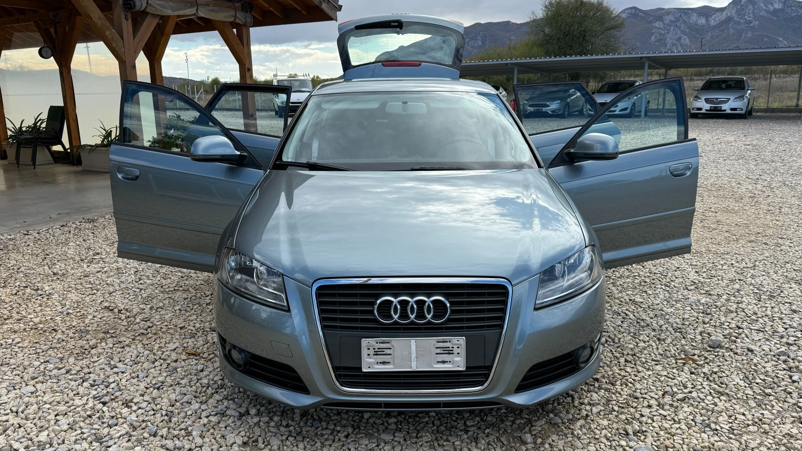 Audi A3 1.9TDI-105к.с.-5скорости-НОВ ВНОС ОТ ИТАЛИЯ - изображение 7