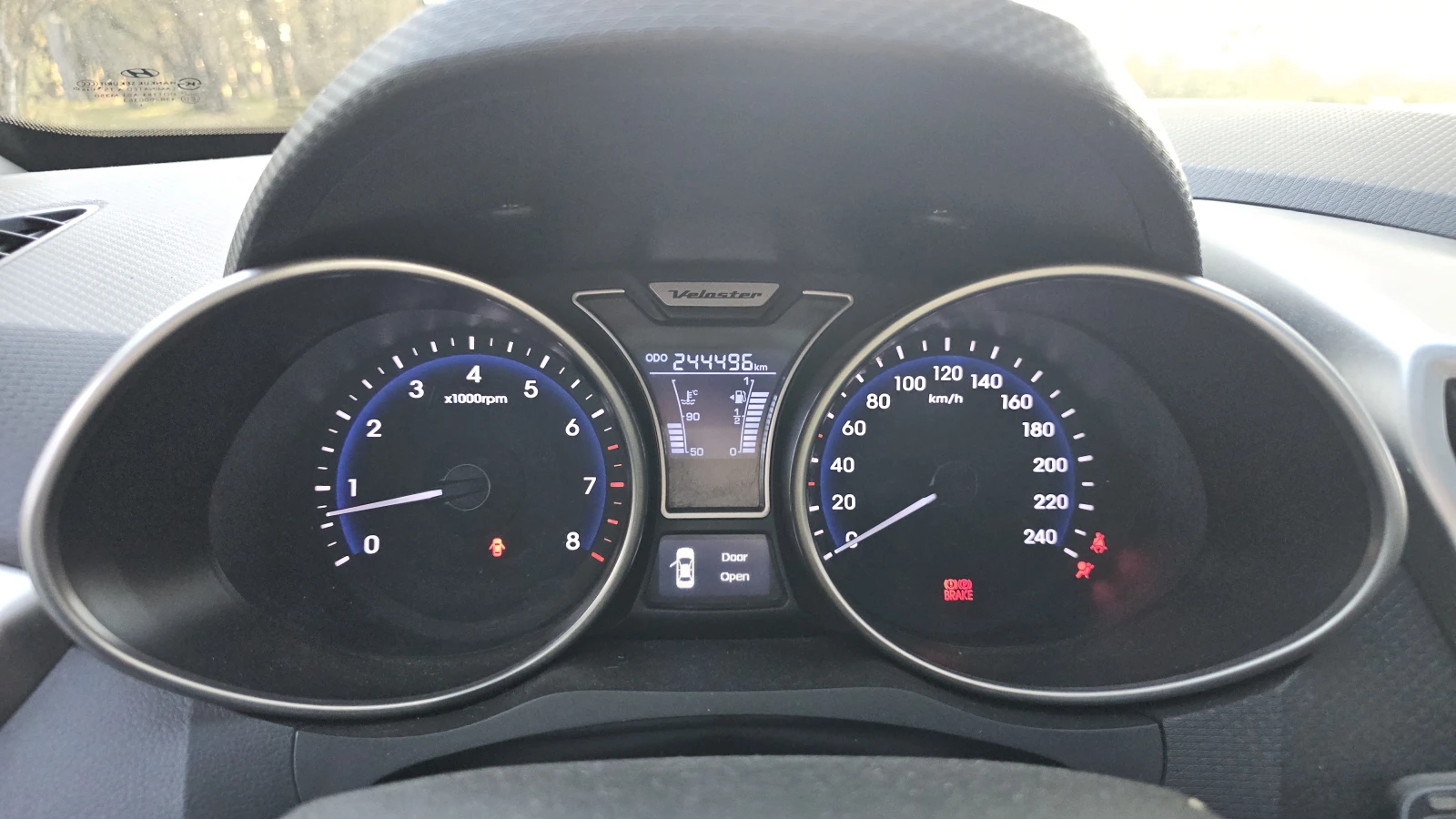 Hyundai Veloster  | Mobile.bg   7