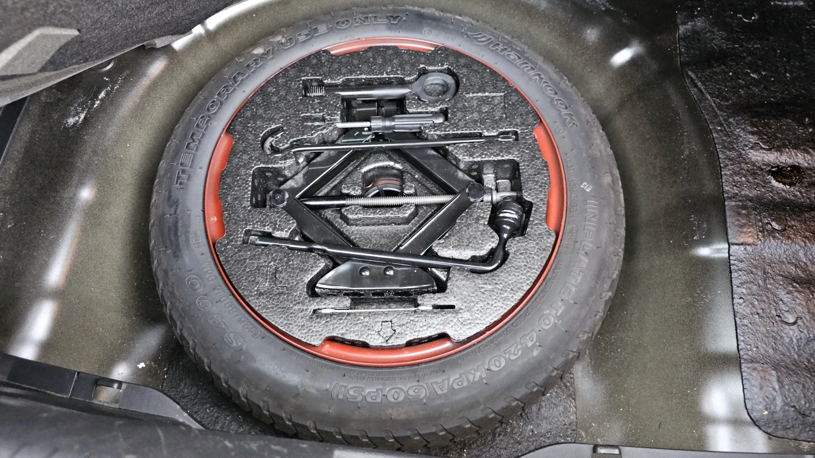 Hyundai Veloster  | Mobile.bg   12