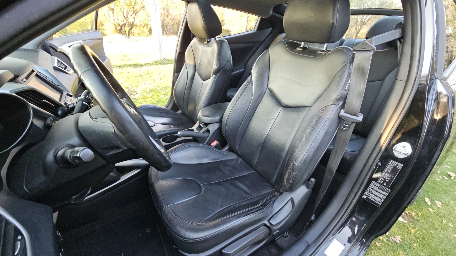 Hyundai Veloster  | Mobile.bg   13