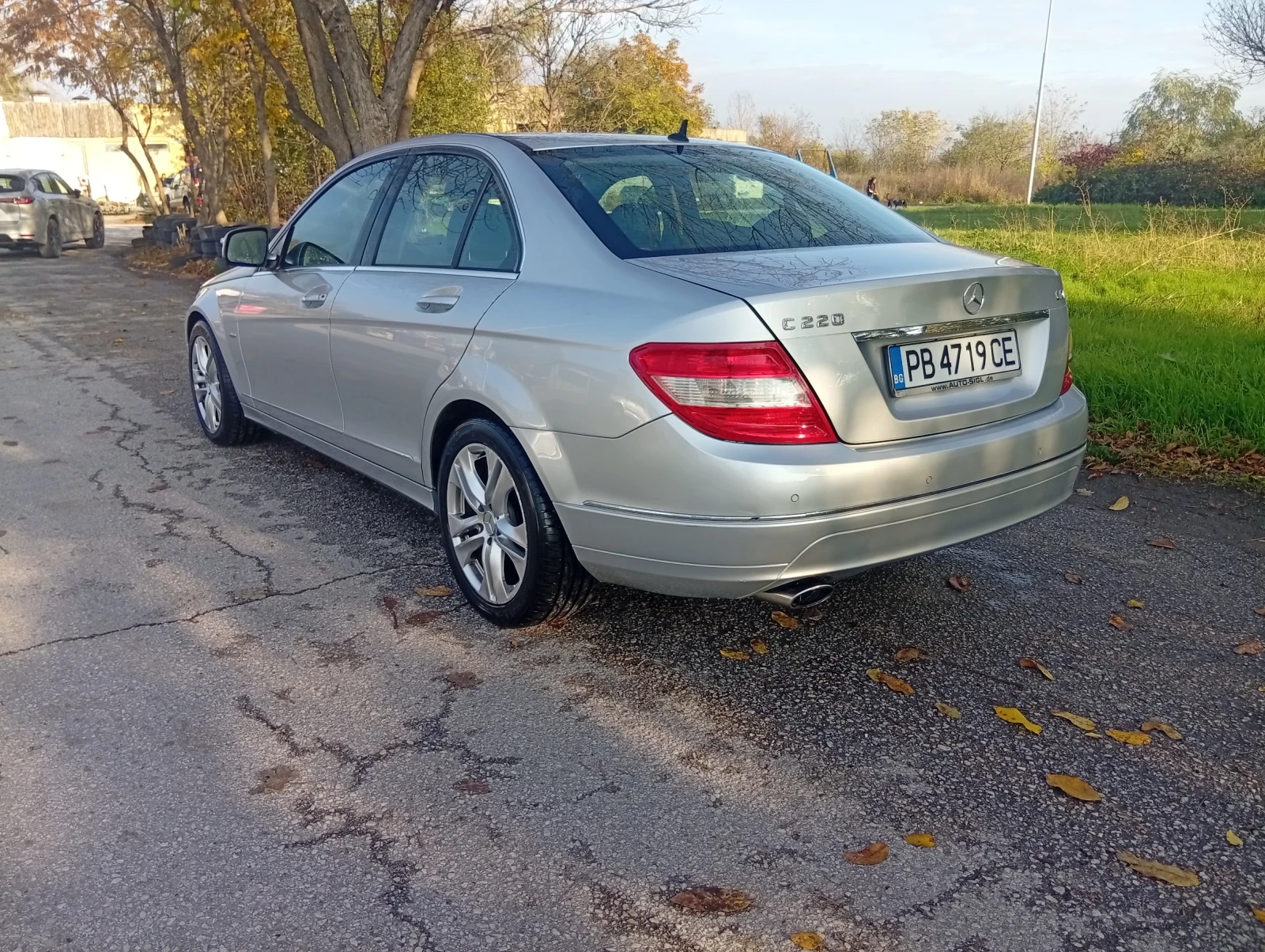 Mercedes-Benz C 220  - изображение 6