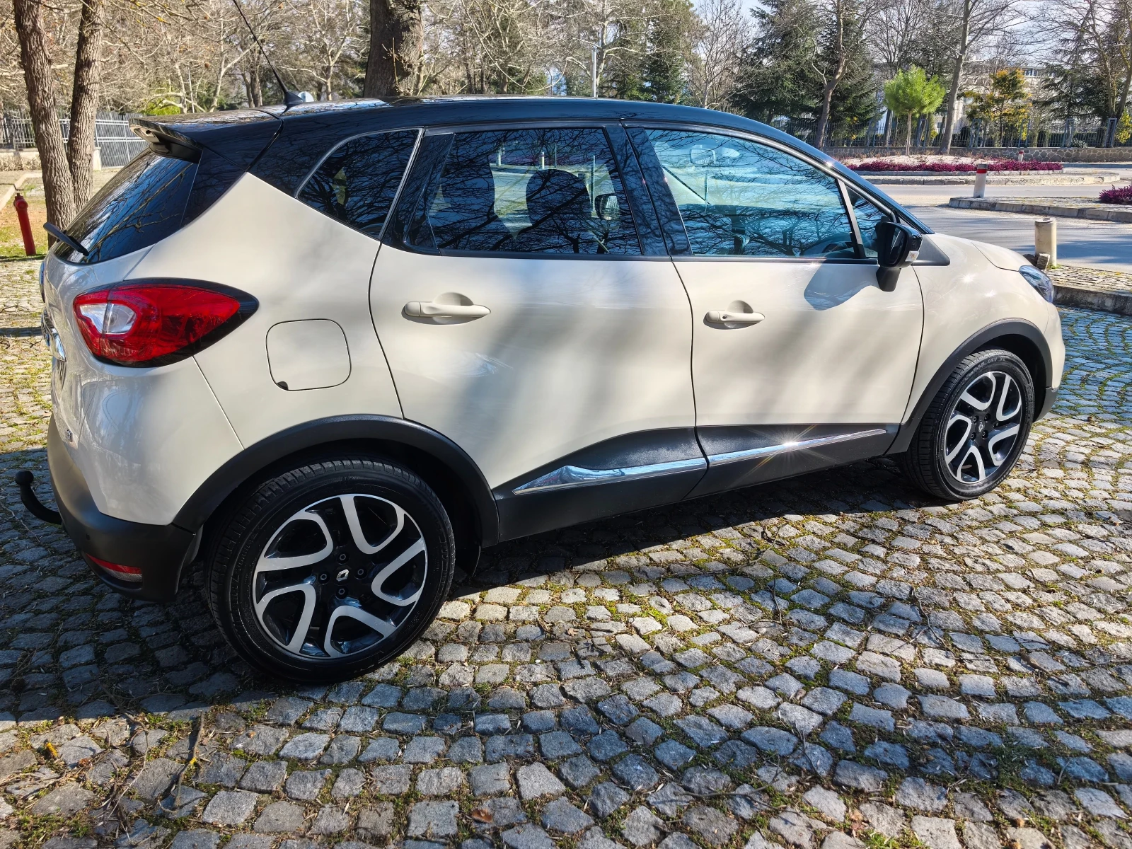 Renault Captur 1.5dCi ������ | Mobile.bg � ����������� 6