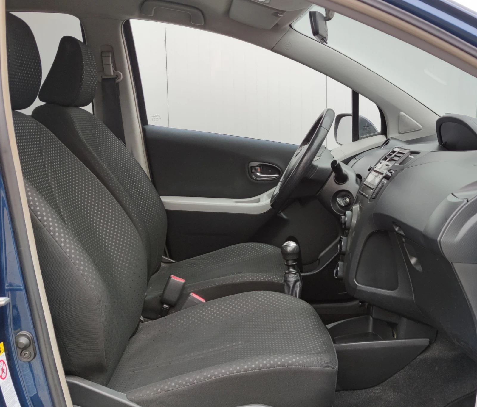 Toyota Yaris 1.33VVT-I* Facelift*  | Mobile.bg � ����������� 12