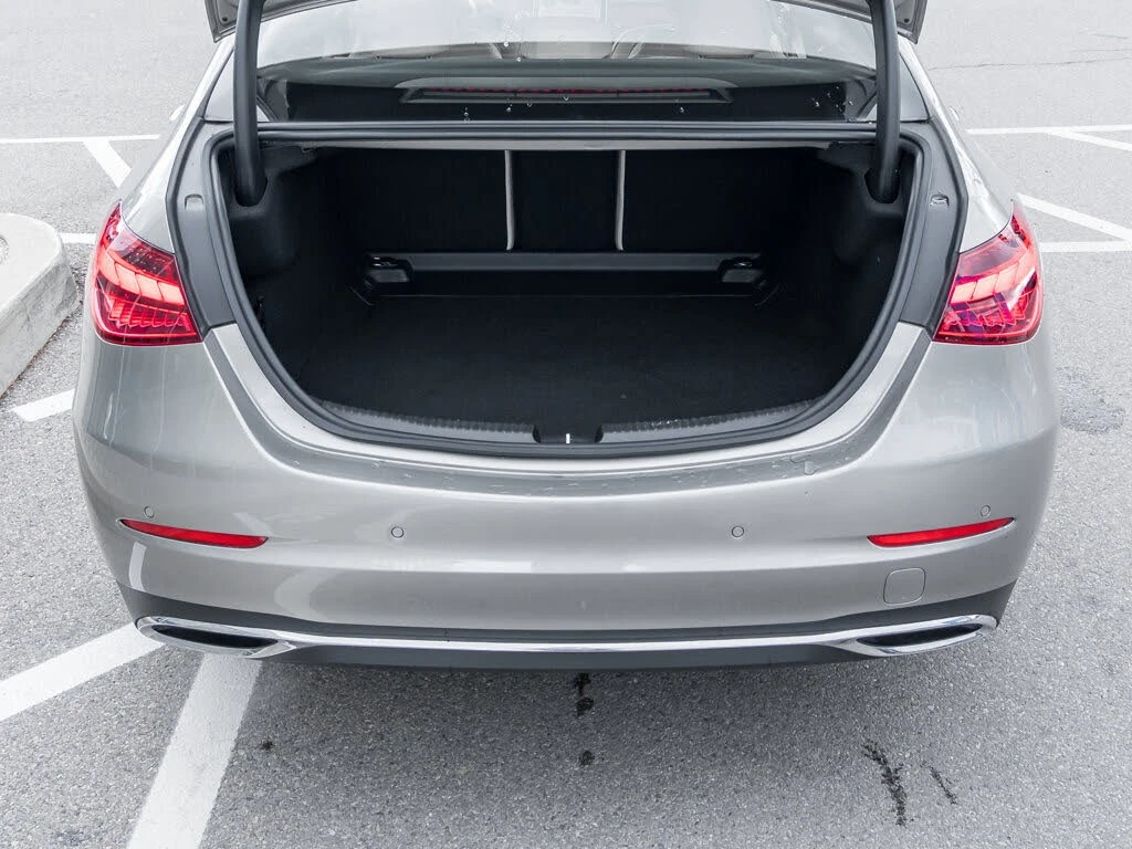 Mercedes-Benz C 300 4MATIC* АвтоКредит* (ЦЕНА ДО БГ), снимка 6 - Автомобили и джипове - 54057592