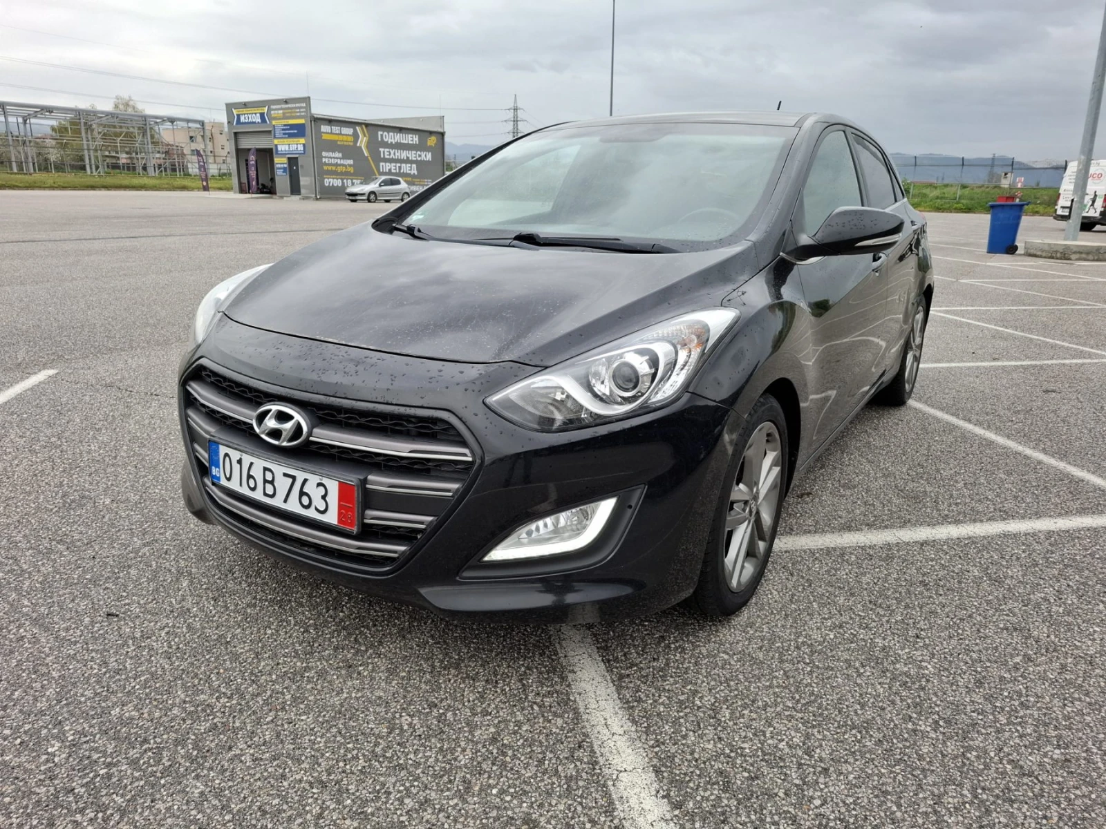 Hyundai I30 1.6 CRDi* АВТОМАТИК* CAMERA* NAVI* LED, снимка 4 - Автомобили и джипове - 54216136