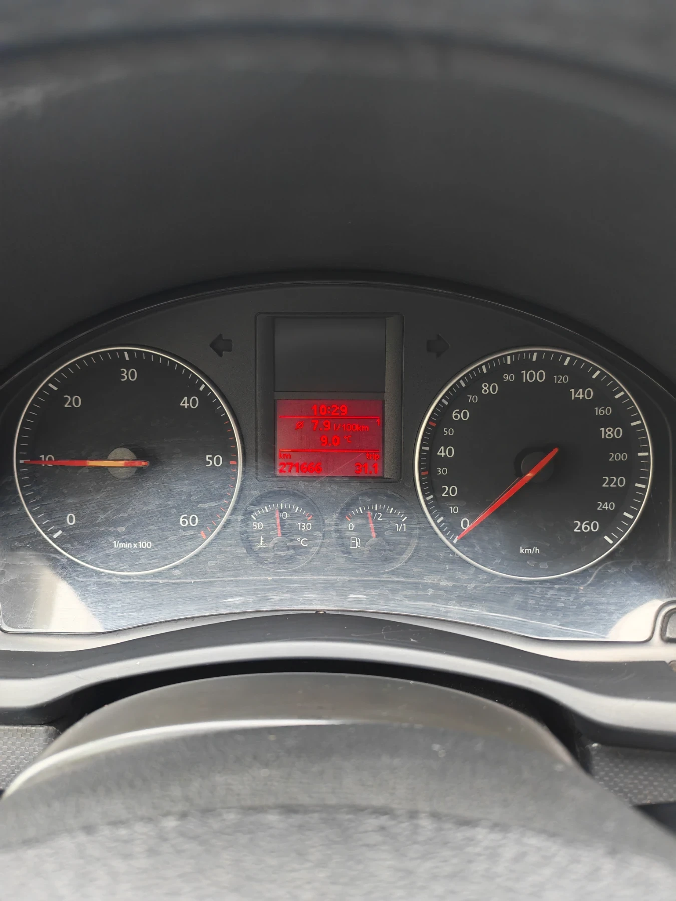 VW Golf, снимка 6 - Автомобили и джипове - 54366895