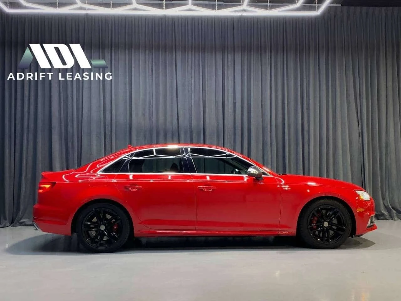Audi S4 * 3.0 TFSI quattro Technik tiptronic * CARFAX * ЦЕ, снимка 4 - Автомобили и джипове - 54856365
