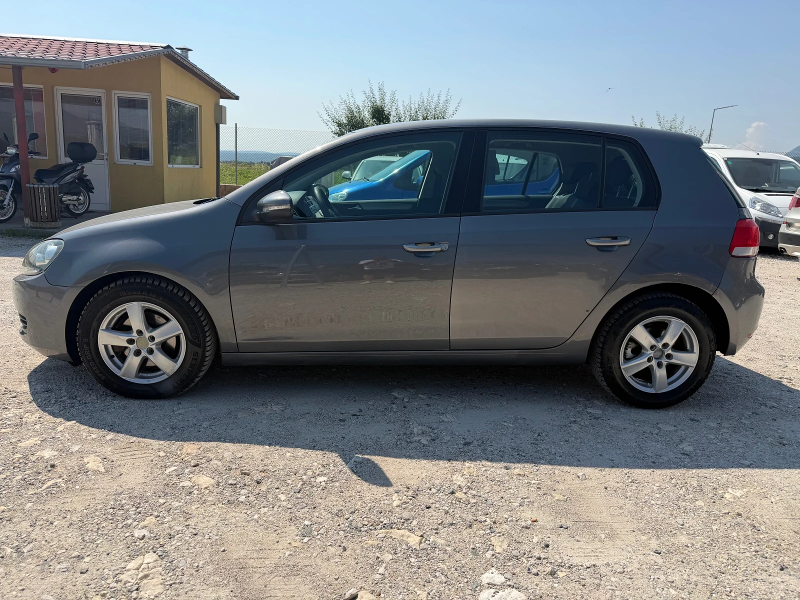 VW Golf 1.6/90кс 118000км EVRO5A КЛИМАТРОНИК, снимка 4 - Автомобили и джипове - 54995236