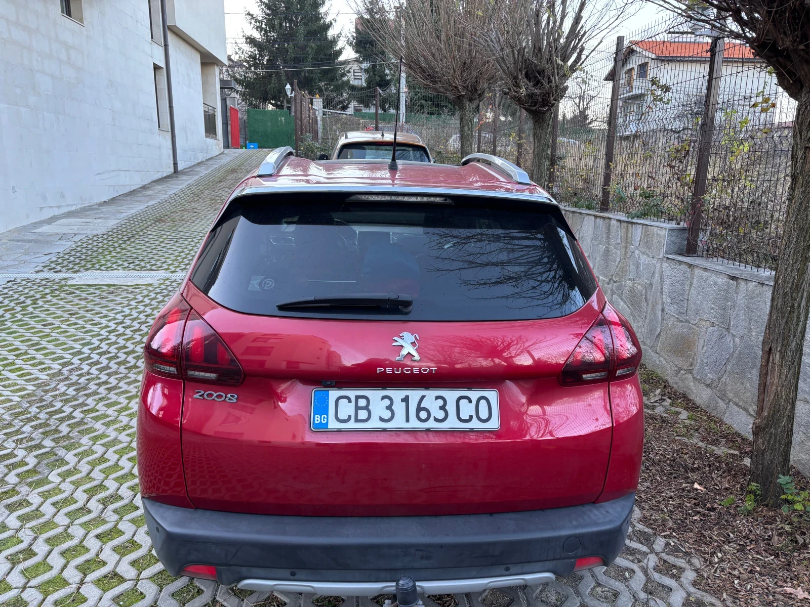 Peugeot 2008, снимка 3 - Автомобили и джипове - 55083846