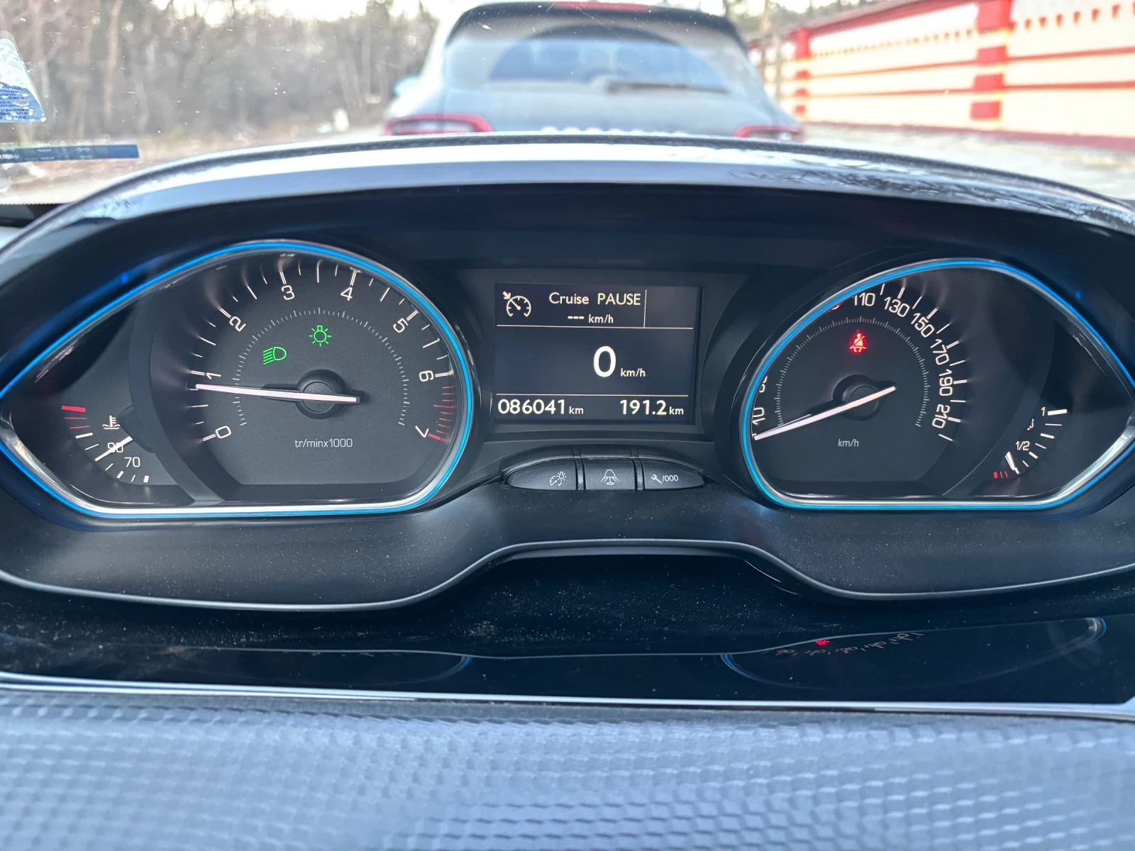Peugeot 2008, снимка 6 - Автомобили и джипове - 55083846
