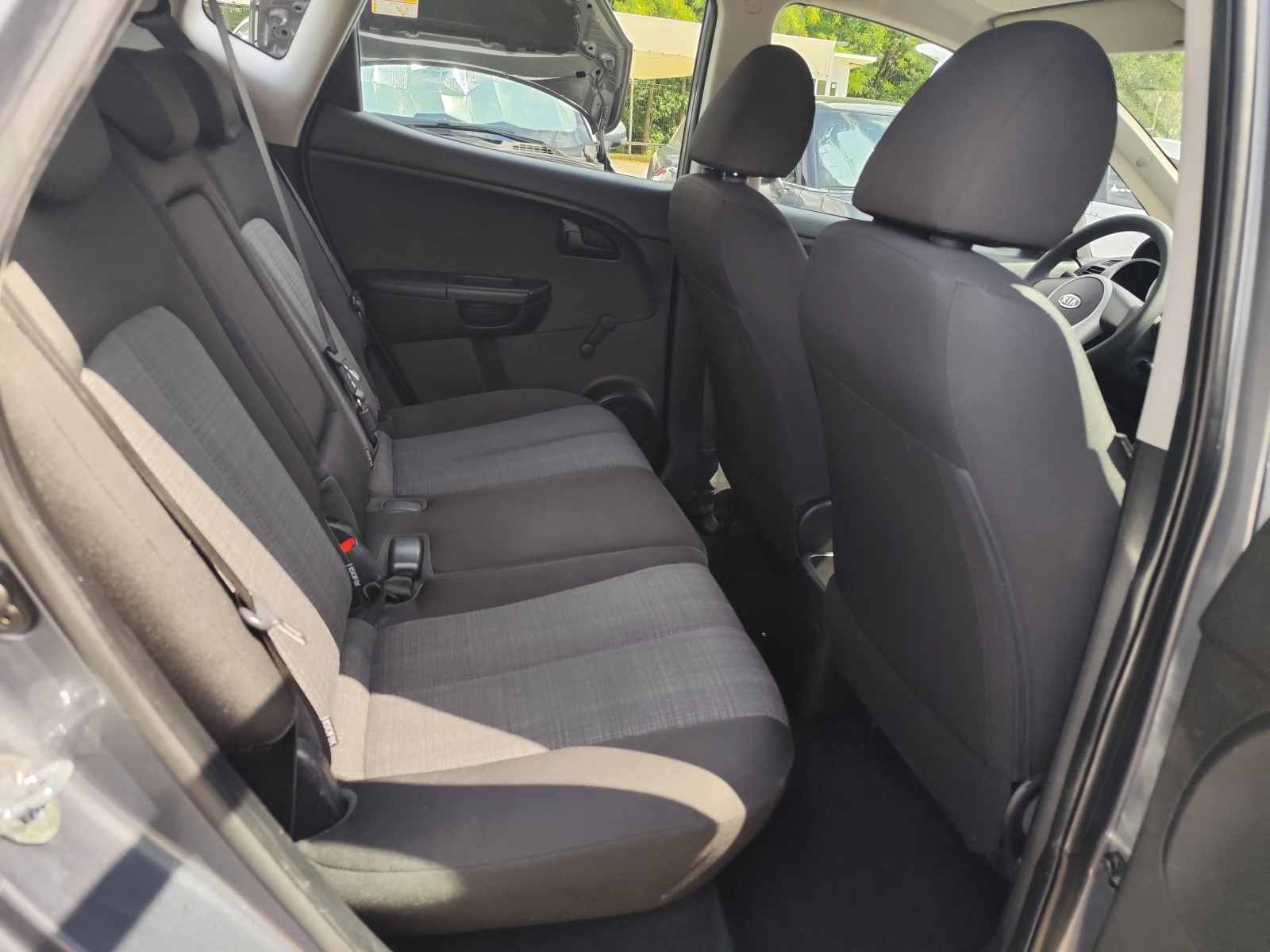 Kia Venga 1.4i* EURO5A* KLIMA*  | Mobile.bg � ����������� 10